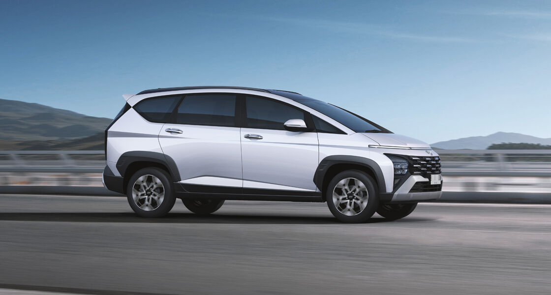 Hyundai-Stargazer-X-Street-1120